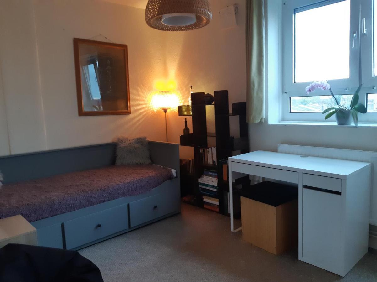 Cosy Room In Camden Town Zone 2 London Luaran gambar