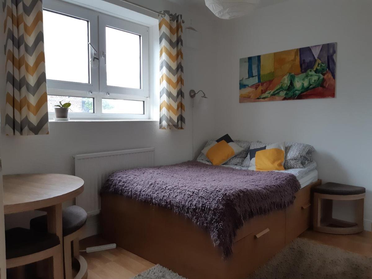 Cosy Room In Camden Town Zone 2 London Luaran gambar